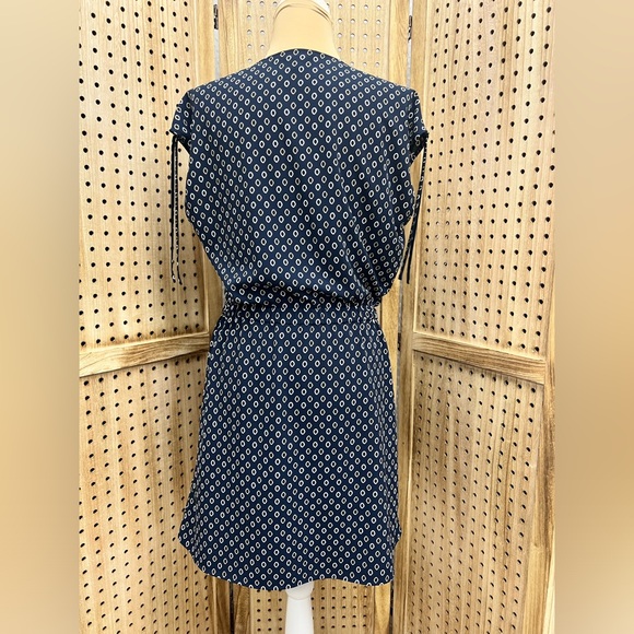 Banana Republic casual summer dress Adjustable tie shoulders Slip on Size XS - Picture 3 of 9